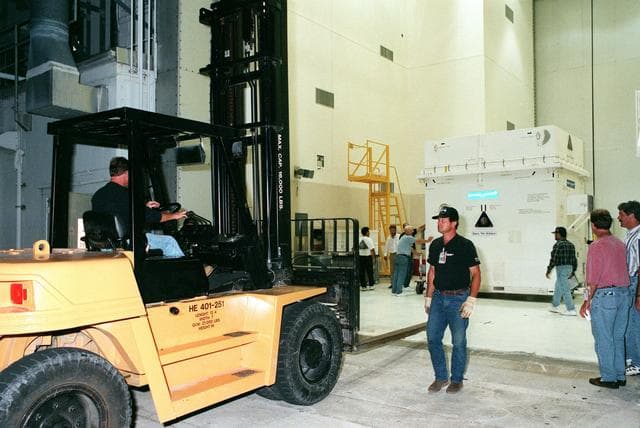NASA image: KSC-98pc1048