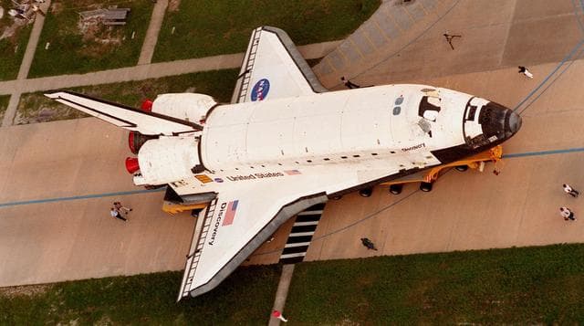 NASA image: KSC-98pc1063