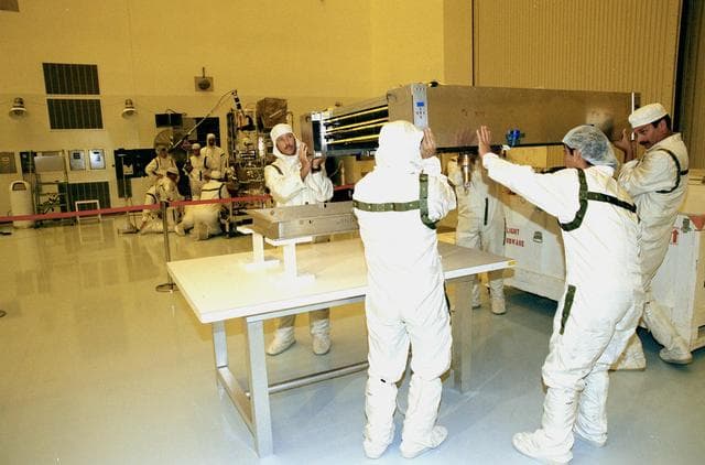 NASA image: KSC-98pc1088