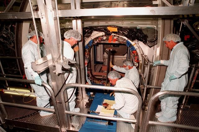 NASA image: KSC-98pc1122