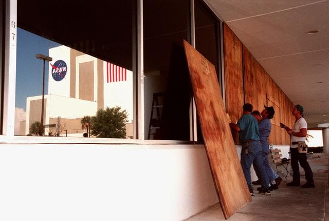 NASA image: KSC-98pc1129