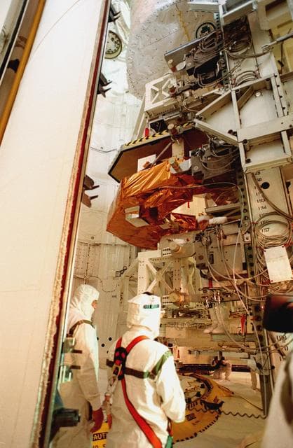 NASA image: KSC-98pc1184