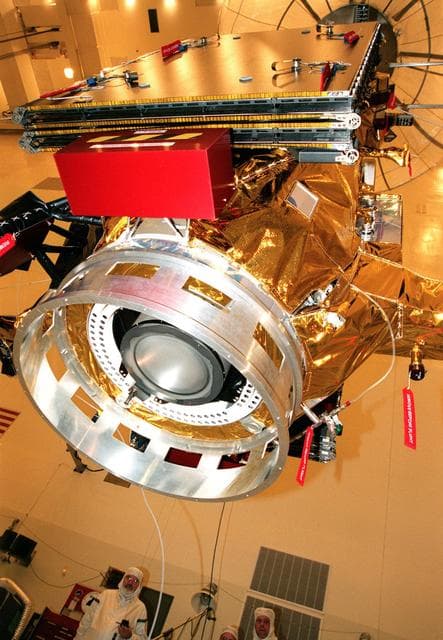 NASA image: KSC-98pc1191
