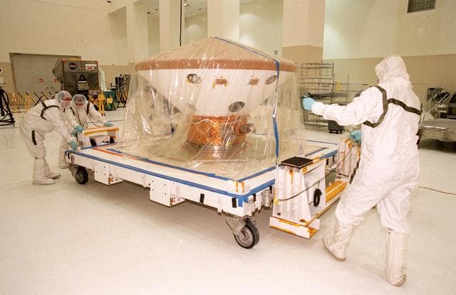 NASA image: KSC-98pc1211