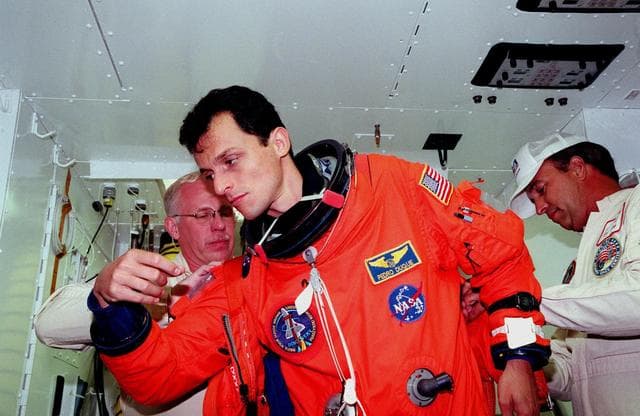 NASA image: KSC-98pc1301