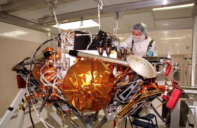 NASA image: KSC-98pc1338