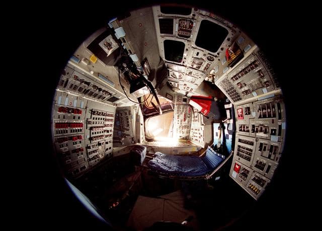 NASA image: KSC-98pc1344