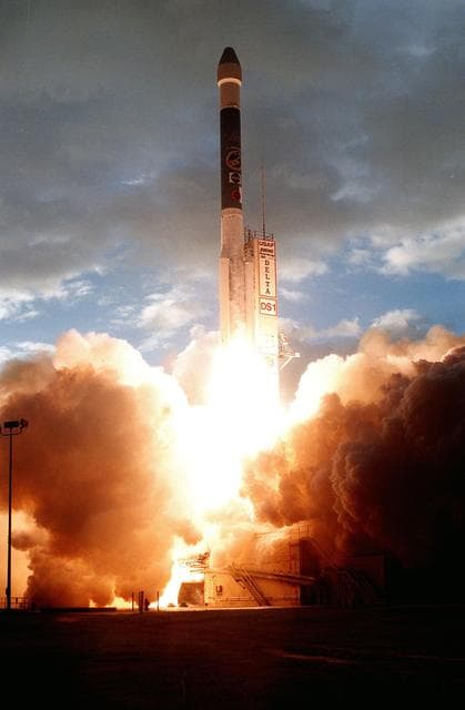 NASA image: KSC-98pc1381