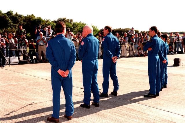 NASA image: KSC-98pc1404