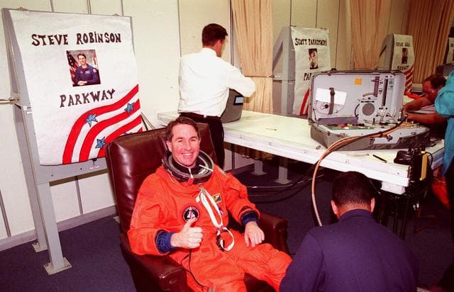 NASA image: KSC-98pc1436