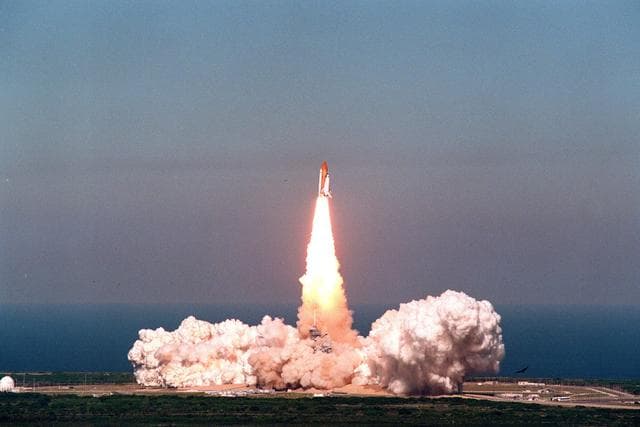 NASA image: KSC-98pc1450