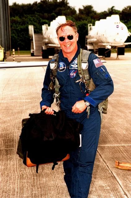 NASA image: KSC-98pc1481