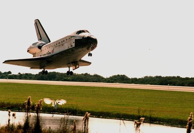NASA image: KSC-98pc1549