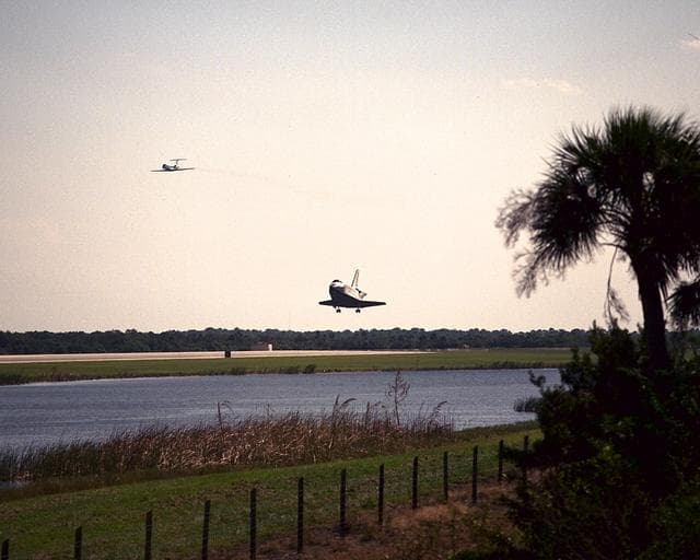 KSC-98pc1562