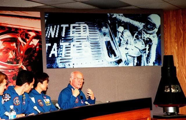 NASA image: KSC-98pc1574