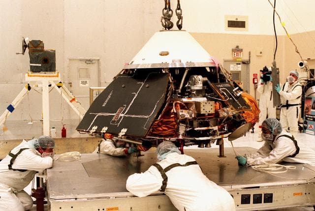 NASA image: KSC-98pc1601