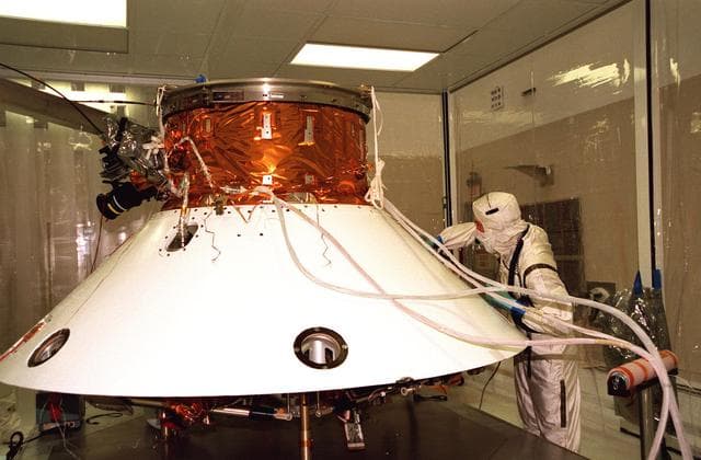 NASA image: KSC-98pc1607