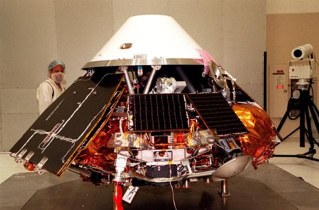 NASA image: KSC-98pc1610