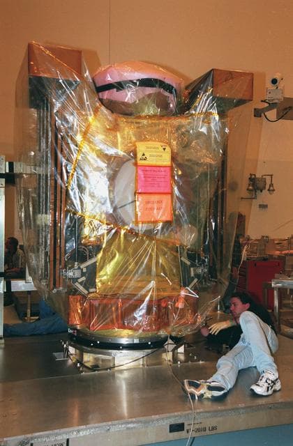 NASA image: KSC-98pc1633