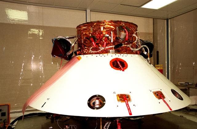 NASA image: KSC-98pc1648