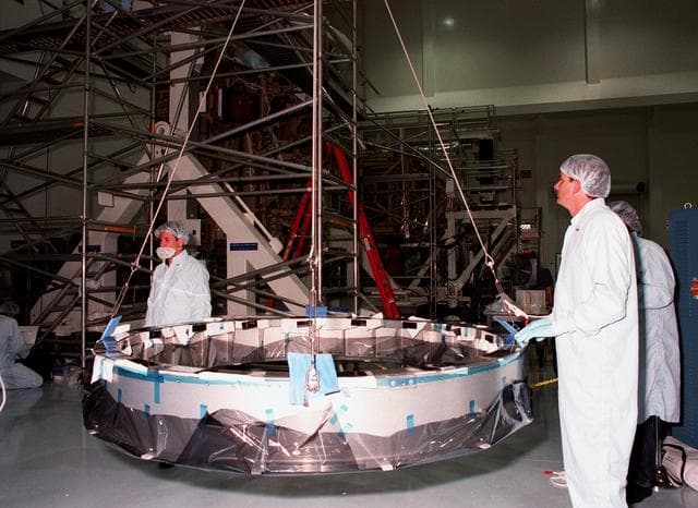 NASA image: KSC-98pc1659
