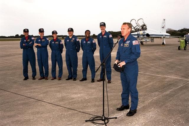 NASA image: KSC-98pc166