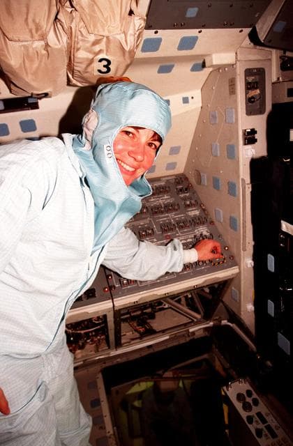 NASA image: KSC-98pc1690