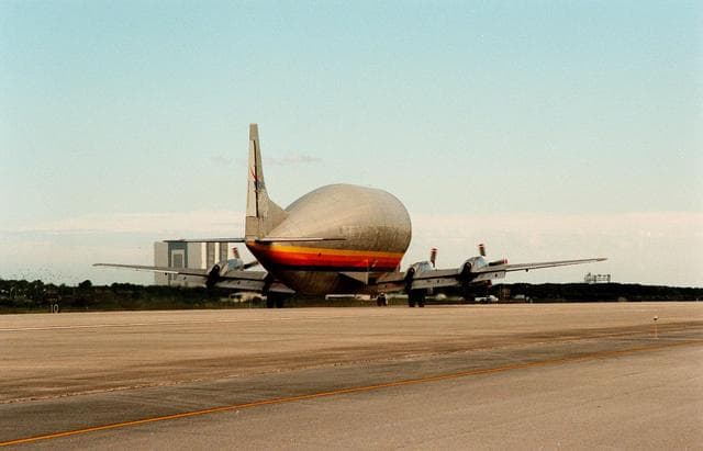 NASA image: KSC-98pc1696