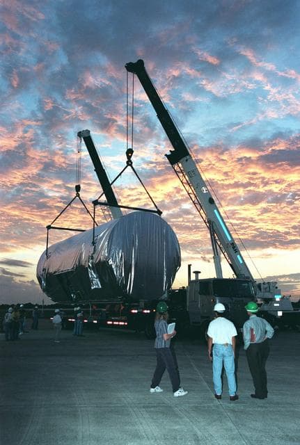 NASA image: KSC-98pc1706
