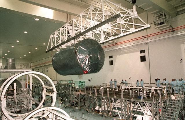 NASA image: KSC-98pc1711
