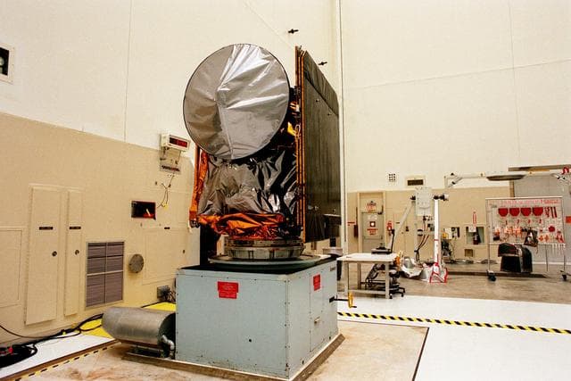 NASA image: KSC-98pc1723