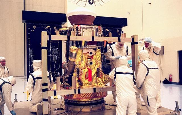 NASA image: KSC-98pc1726