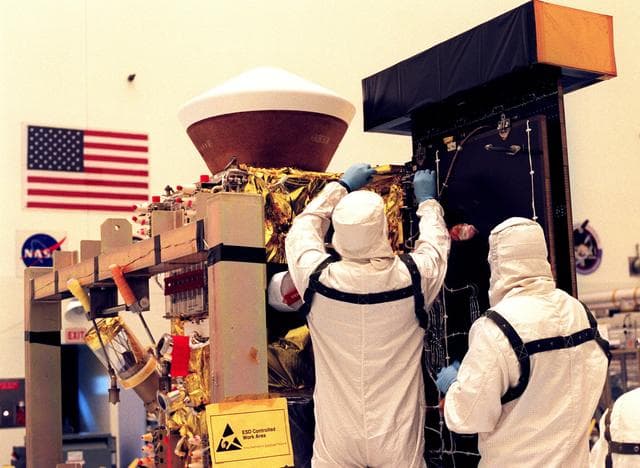 NASA image: KSC-98pc1729