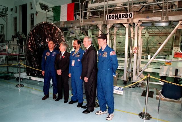 NASA image: KSC-98pc1774