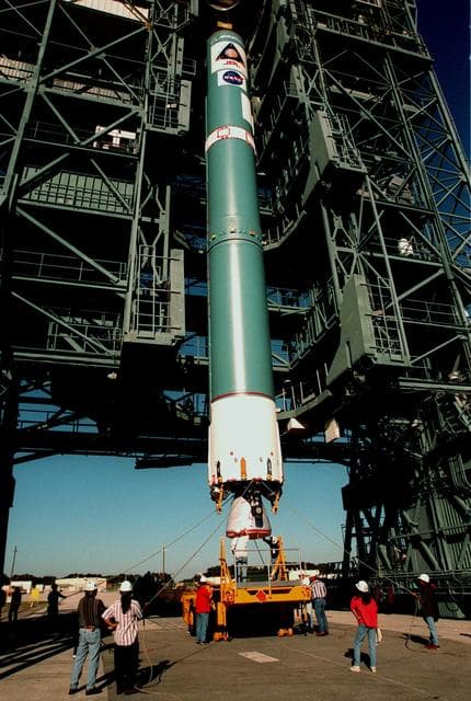 NASA image: KSC-98pc1819
