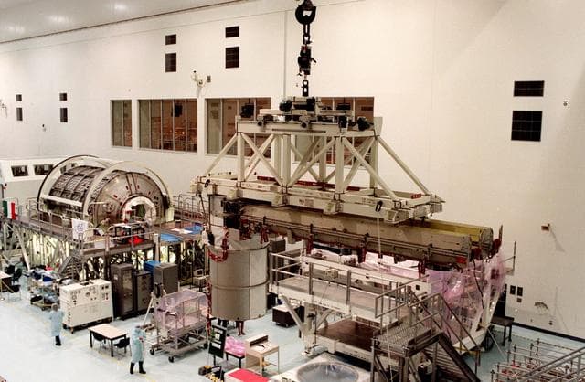 NASA image: KSC-98pc1856