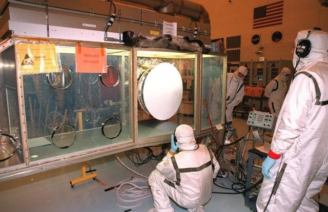 NASA image: KSC-98pc1869