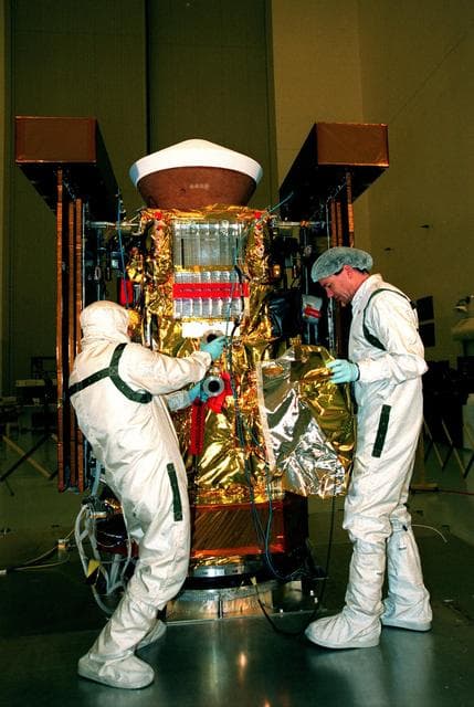 NASA image: KSC-98pc1893