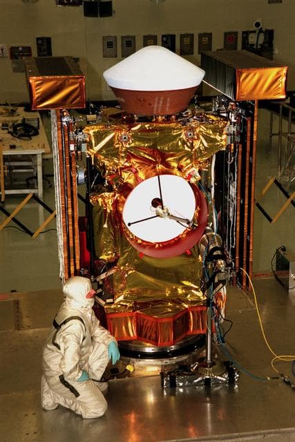 NASA image: KSC-98pc1897