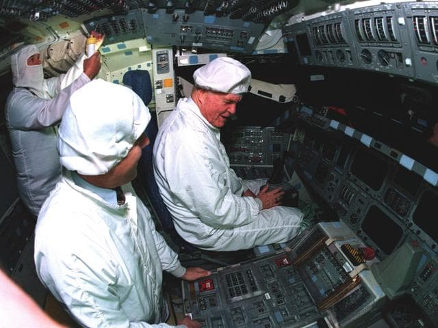 NASA image: KSC-98pc192