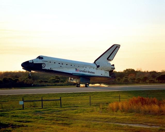 NASA image: KSC-98pc251