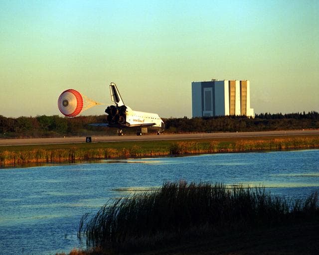 NASA image: KSC-98pc255