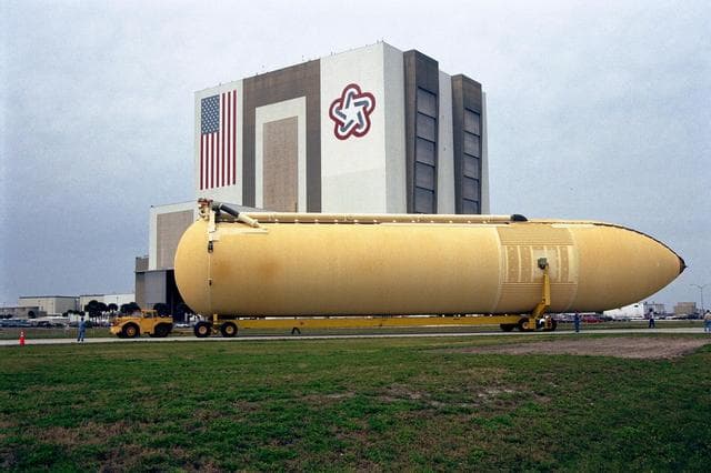 NASA image: KSC-98pc279