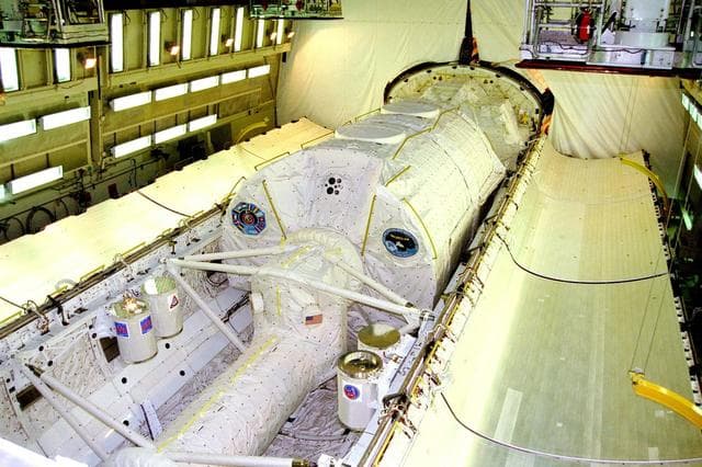 NASA image: KSC-98pc343
