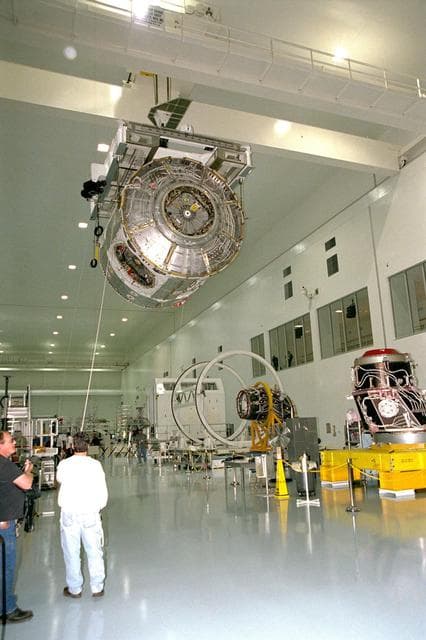 NASA image: KSC-98pc355