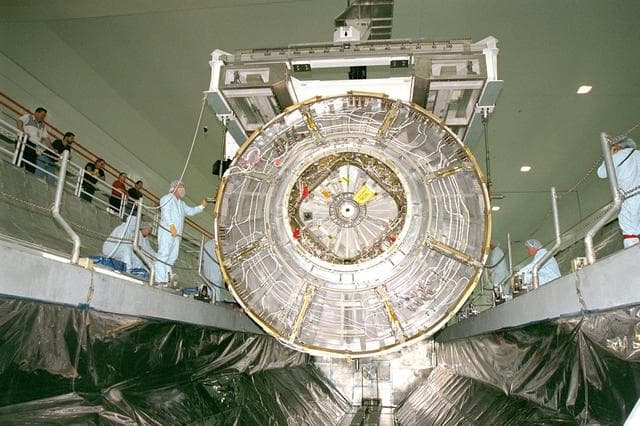 NASA image: KSC-98pc358