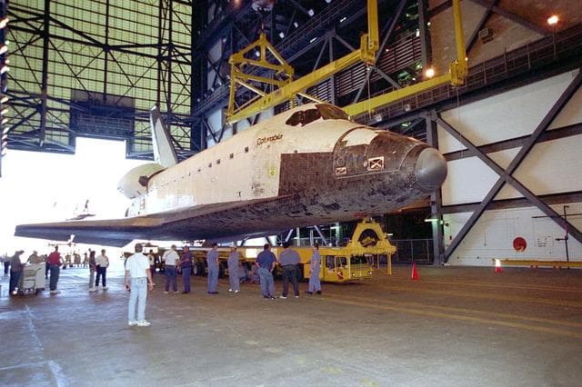 NASA image: KSC-98pc373