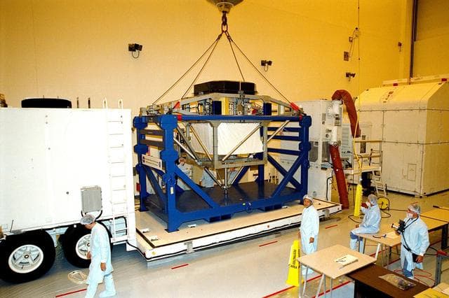 NASA image: KSC-98pc376