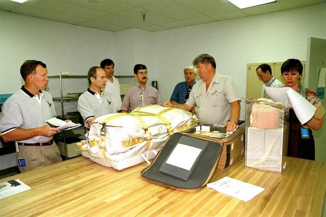 NASA image: KSC-98pc421