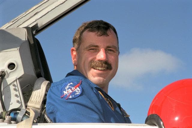 NASA image: KSC-98pc431